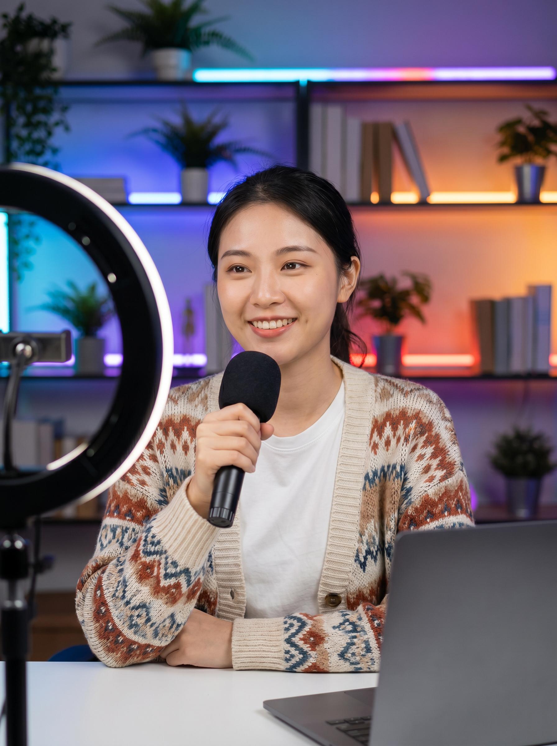 每日大赛美女直播视频